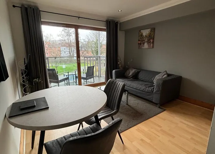 Studio Apartment 5 With Balcony And River View
